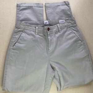 The Gap Girlfriend Cotton Chico Light Gray Casual Pants size 4